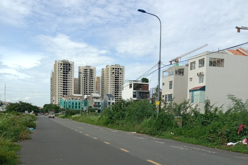 Chủ cần bán lô đất mặt tiền đường Nguyễn Địa Lô